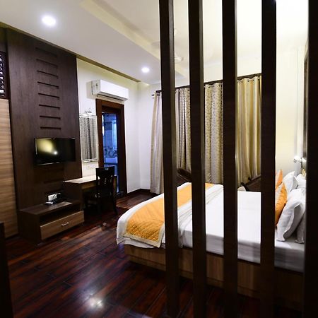 Hotel Jataka Inn Bodh Gaya Esterno foto